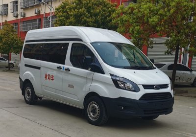 程力威牌CLW5036XJZ6RL型救助車